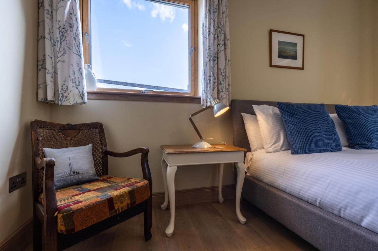 Shore Cottage Isle Of Skye Портри Екстериор снимка